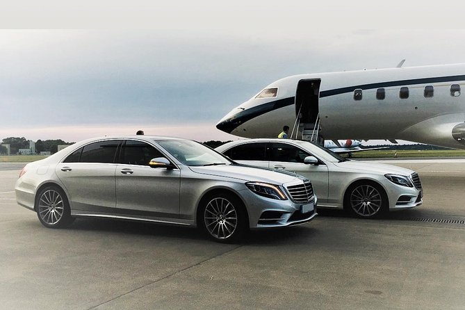 Heathrow Airport to Oxford Transfers - Seamless Meet and Greet