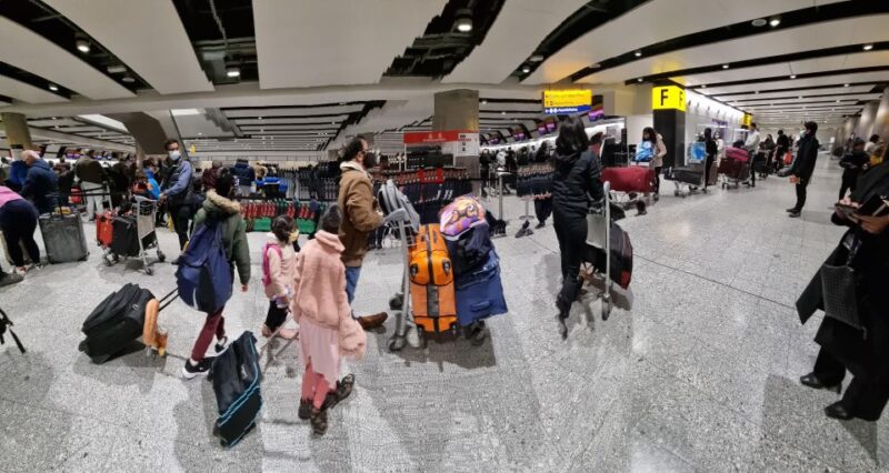 Heathrow Airport to Pall Mall London SW1A 1AB - Key Points