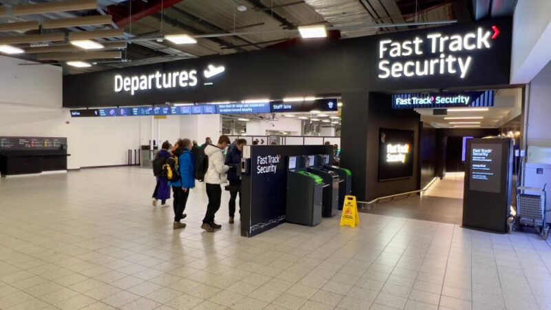 Heathrow Airport to Southampton Port - Private Transfer - Vehicle and Driver