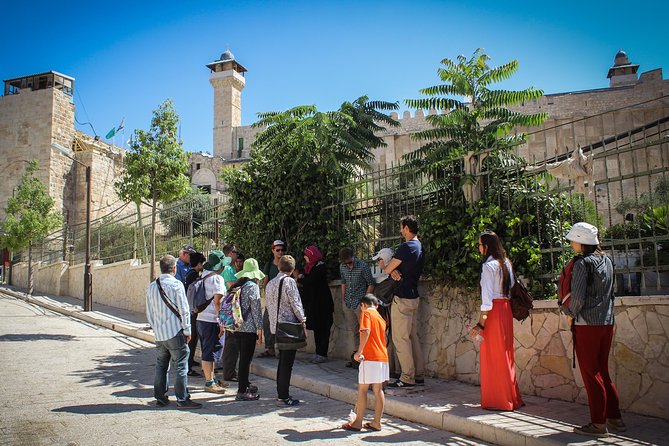 Hebron Dual Narrative Tour From Tel Aviv - Exploring the Dual Narrative
