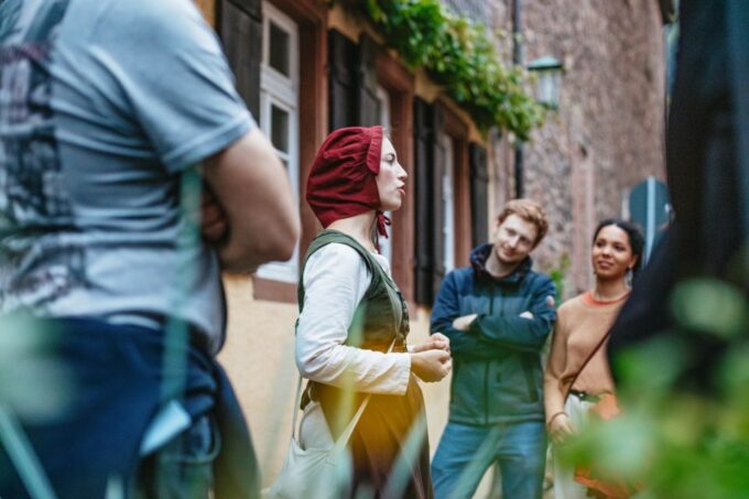 Heidelberg: 2-Hour Spooky Tour With Hangman'S Daughter - Immersive Spooky Walking Tour