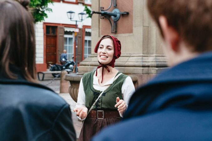 Heidelberg: 2-Hour Spooky Tour With Hangman'S Daughter - Booking and Cancellation Details