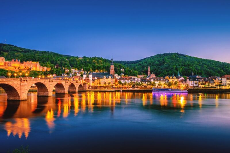 Heidelberg: First Discovery Walk and Reading Walking Tour - Tour Experience and Itinerary