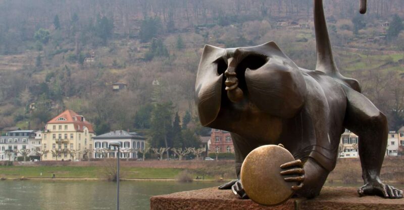 Heidelberg: First Discovery Walk and Reading Walking Tour - Tour Features and Highlights