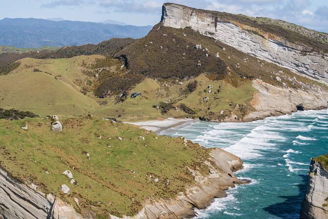 Heli-Hike Heaphy Track - Group Policy