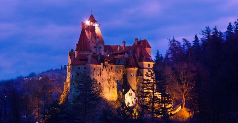 Heli Tour From Brasov to Bran and Peles Castles for 3 - Key Points