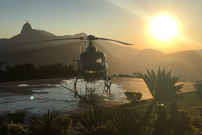 Helicopter Flight - Wonderful City - RJ (Private Flight - 4 People) - Inclusions and Pricing Details