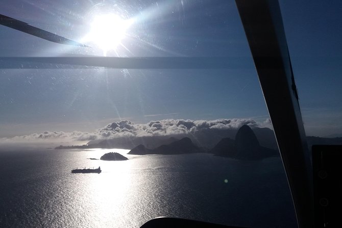 Helicopter Flight - Wonderful City - RJ (Private Flight - 4 People) - Private Tour and Group Size