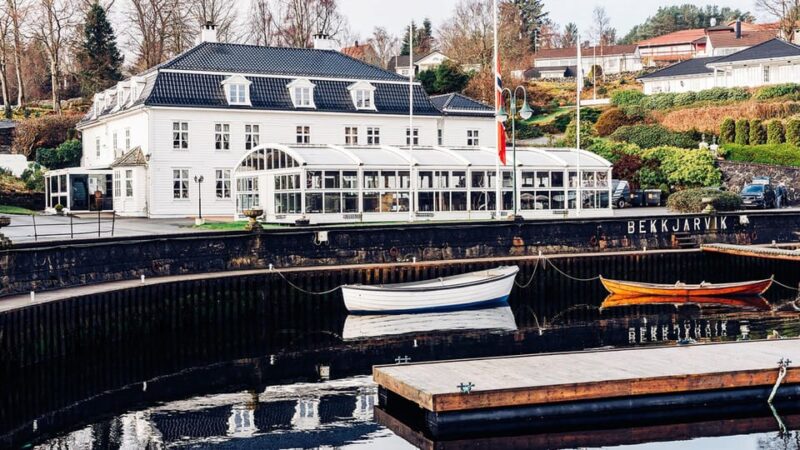 Helicopter + Lunch at Bekkjarvik Guest House - Bekkjarvik Guesthouse: A Culinary Gem