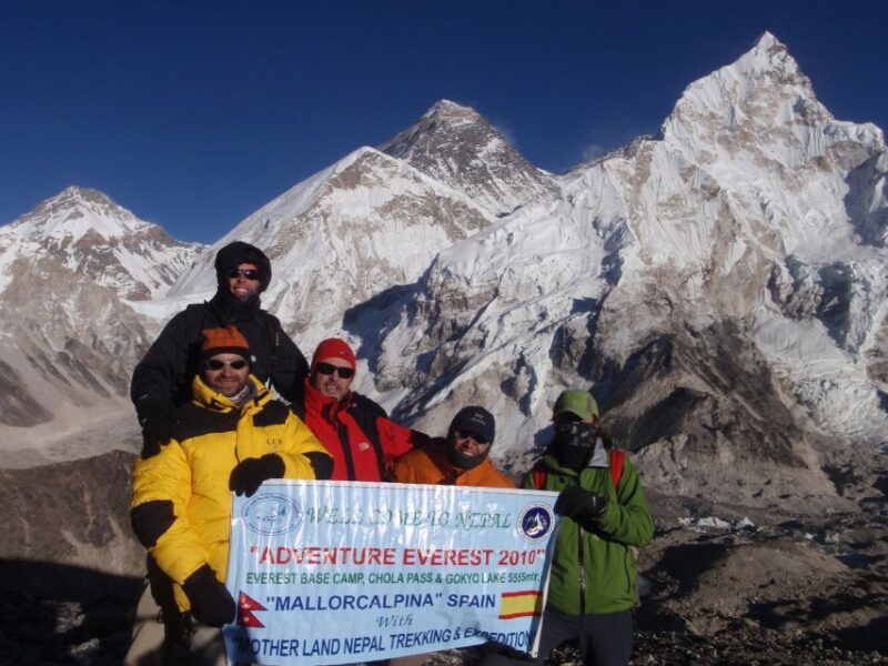 Helicopter Tour to The Ultimate Everest - Helicopter Flight Details