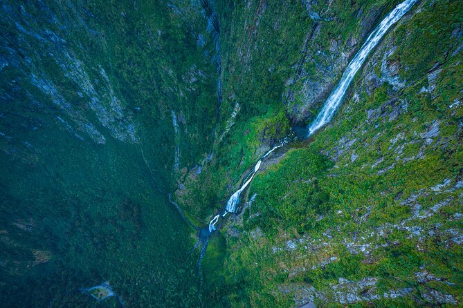 Helicopter Transfer From Milford Sound Airport to Te Anau - Flight Details and Amenities