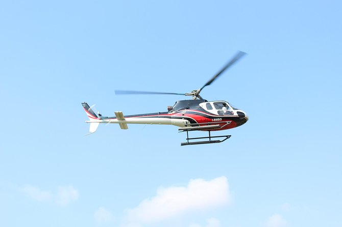 Helicopter Wine Tour With Pickup in Italy - Delectable Four-Course Lunch
