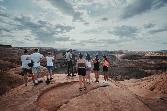 Hells Revenge 4x4 Off-Roading Tour From Moab - Vehicle Capacity and Restrictions