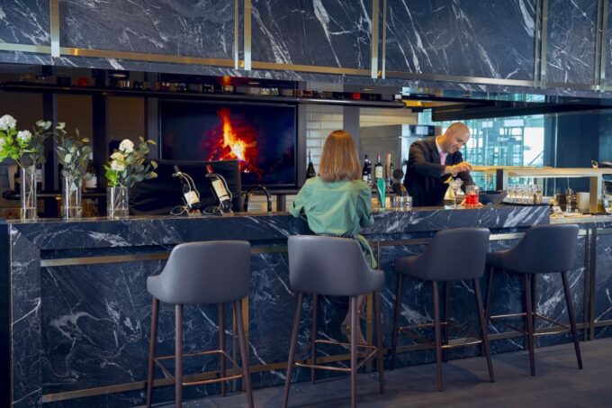Helsinki Airport (HEL): Premium Lounge Entry - Sum Up