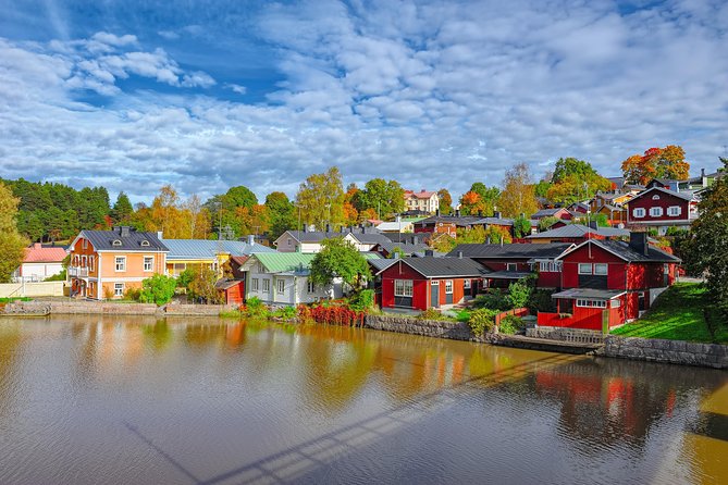 Helsinki and Medieval Porvoo Private Day Tour - Exploring Helsinki