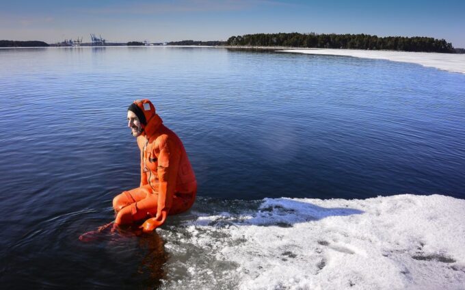 Helsinki: Arctic Hovercraft Experience With Lunch - Booking and Cancellation Policy