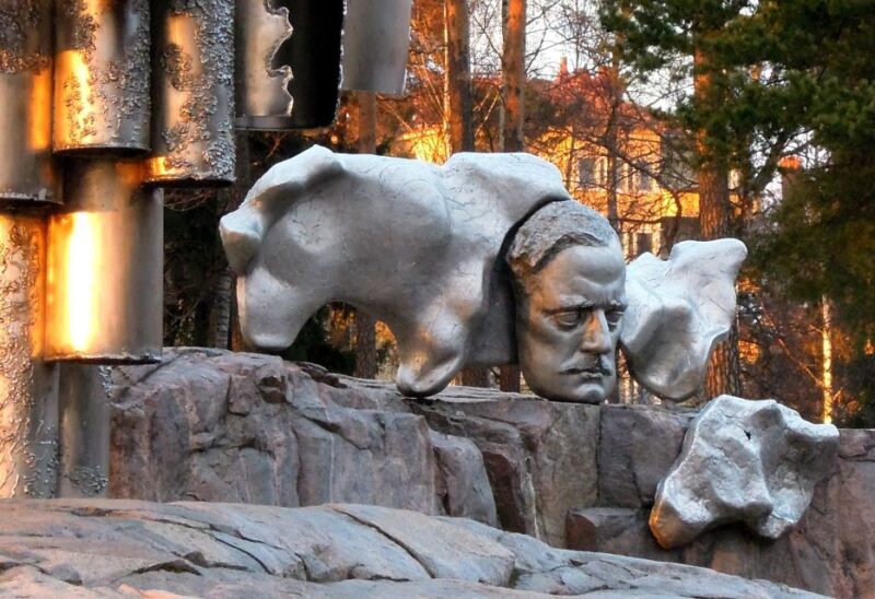 Helsinki: Art and Culture Tour With a Local Guide - Discovering Temppeliaukion Church