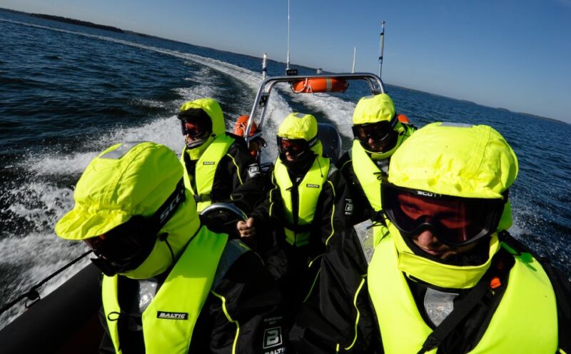Helsinki: City and Outer Islands Guided RIB Boat Tour - Tour Duration and Price