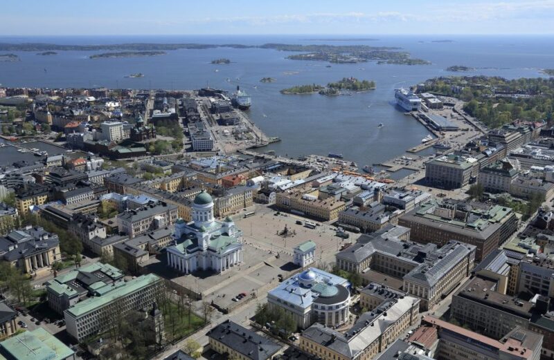 Helsinki: City Center Highlights Guided Minivan Tour - Frequently Asked Questions
