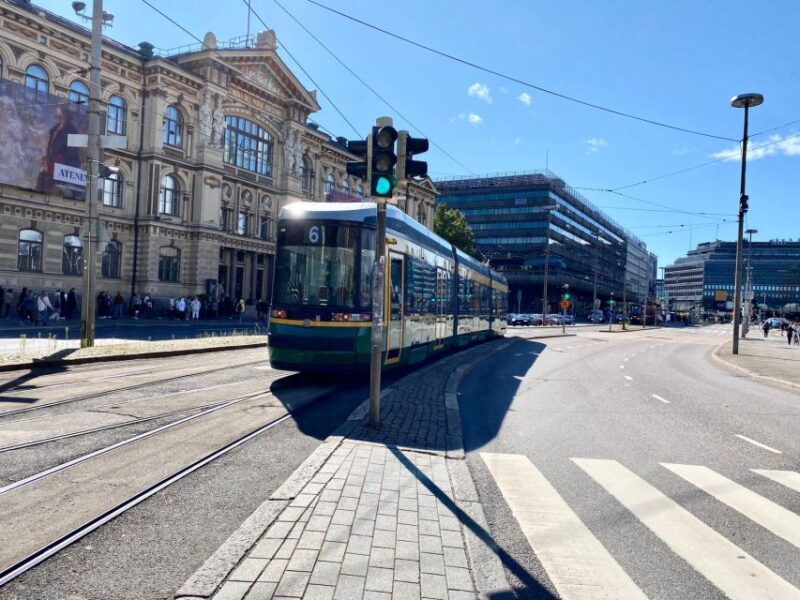 Helsinki: City Highlights and Suomenlinna Eco-Friendly Tour - Meeting Point and Important Information