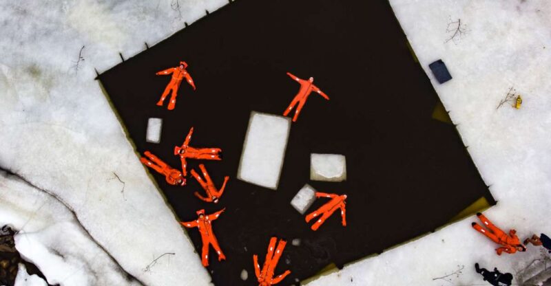 Helsinki: Floating Experience in a Survival Suit - Seasonal Variations