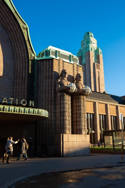 Helsinki: Free Guided City Sights and Culture Walking Tour - Tour Experience