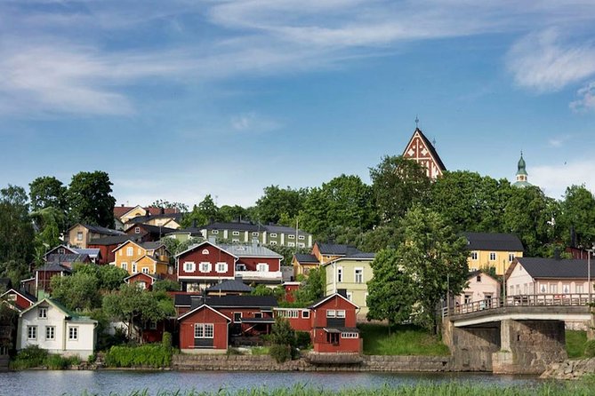 Helsinki Highlight and Porvoo Day Sightseeing Tour - Guided Walking Tour of Porvoo