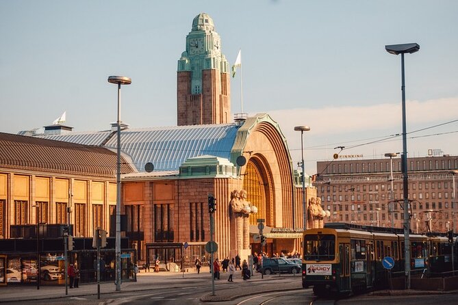 Helsinki Highlights Tour: the Top Sightseeing Spots - Guide Commentary and Photos