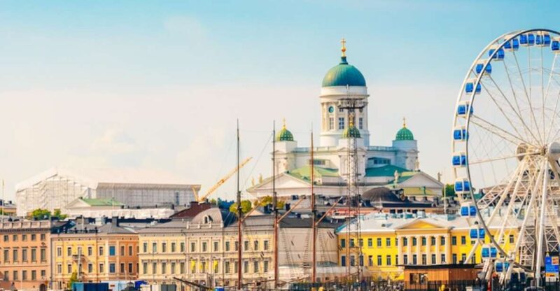 Helsinki: Historical Highlights Self-Guided Audio Tour - Exploring Helsinkis History
