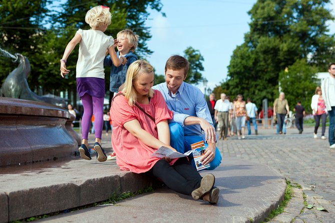 Helsinki Private Arrival Airport Transfer - Meeting and Pickup
