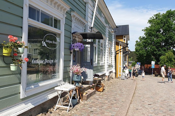 Helsinki Private City Tour and Porvoo Old Town by Luxury Car - Booking and Confirmation