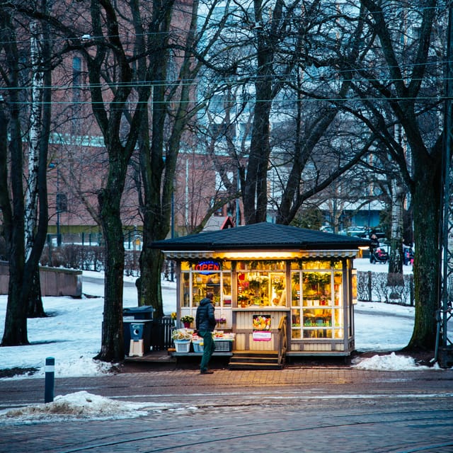 Helsinki: Tram Tour - Meeting Point and Essentials