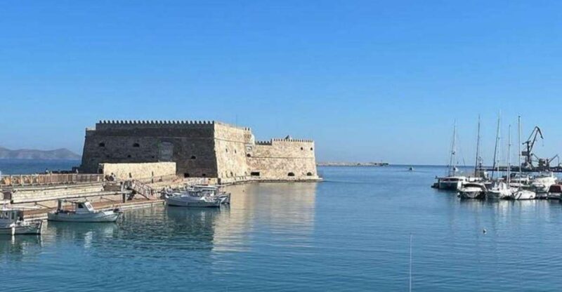 Herakleion City Center Walking Tour - Key Points