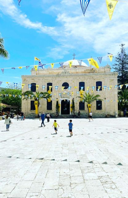 Herakleion City Center Walking Tour - Booking Details