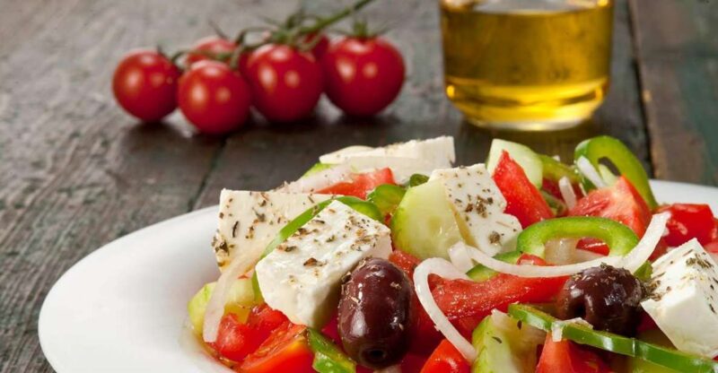 Heraklion Area: Cooking Lessons With Dinner and Wine Tasting - Homemade Cretan Recipes