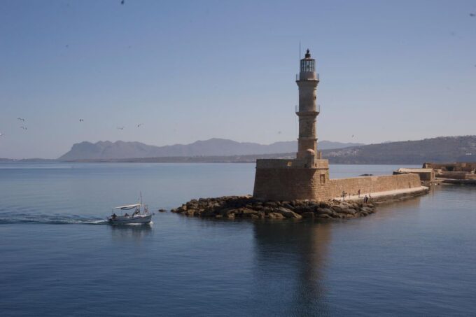 Heraklion: Chania Old Town, Rethymno and Kournas Lake Tour - Chania Old Town