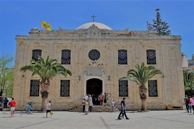 Heraklion: City Highlights With a Private Driver - Key Points