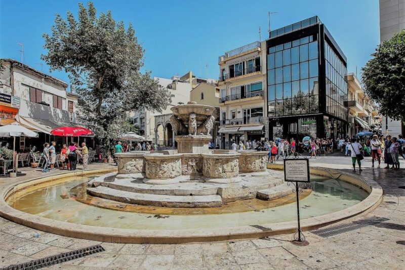 Heraklion: City Highlights With a Private Driver - Key Attractions
