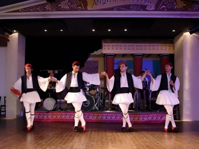 Heraklion: Cretan Folklore Night With Dinner & Transfers - Customer Feedback and Ratings