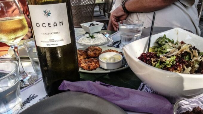 Heraklion: Cretan Wine Tasting Tour & Gourmet Lunch - Taste Authentic Cretan Flavors