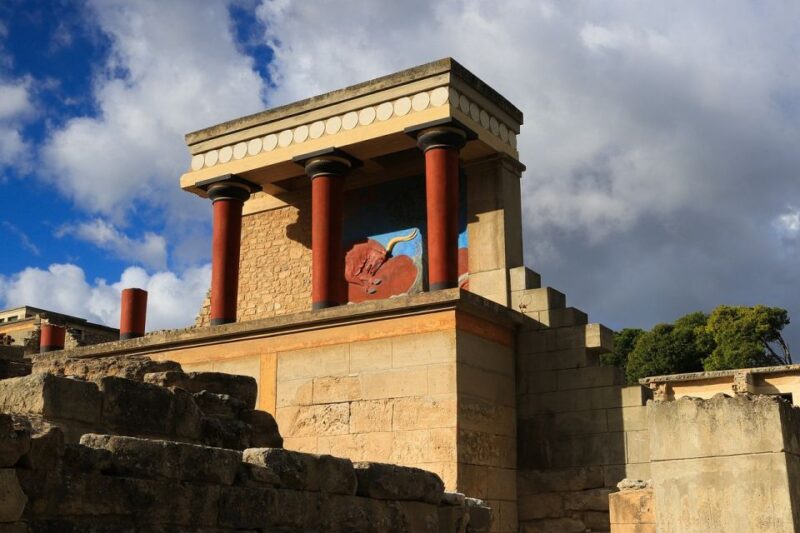 Heraklion: Crete Palace of Knossos, Museum & Shore Excursion - Visit Heraklion Archaeological Museum