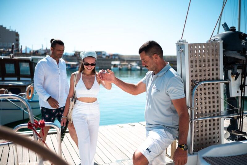 Heraklion: Dia Island Sunset Boat Tour - On-Board Activities