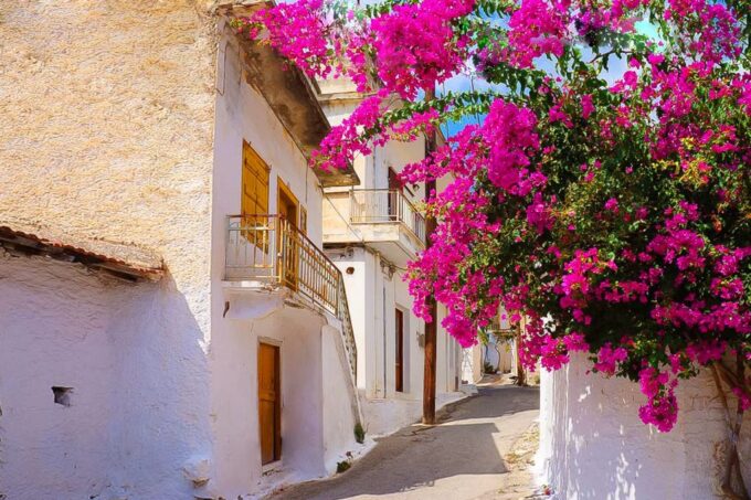 Heraklion: Eastern Crete Highlights Small Group Tour - Kritsas Rich History