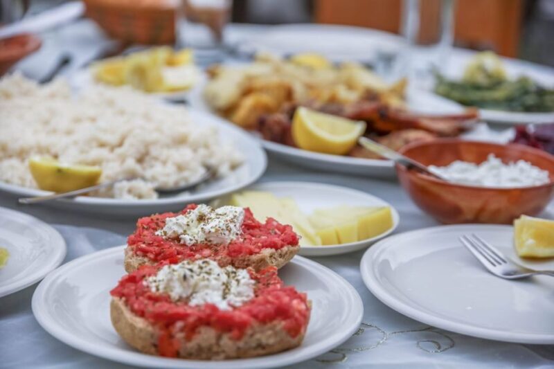 Heraklion: Ecobike Tour With Food Tasting - Meeting Local Food Artisans