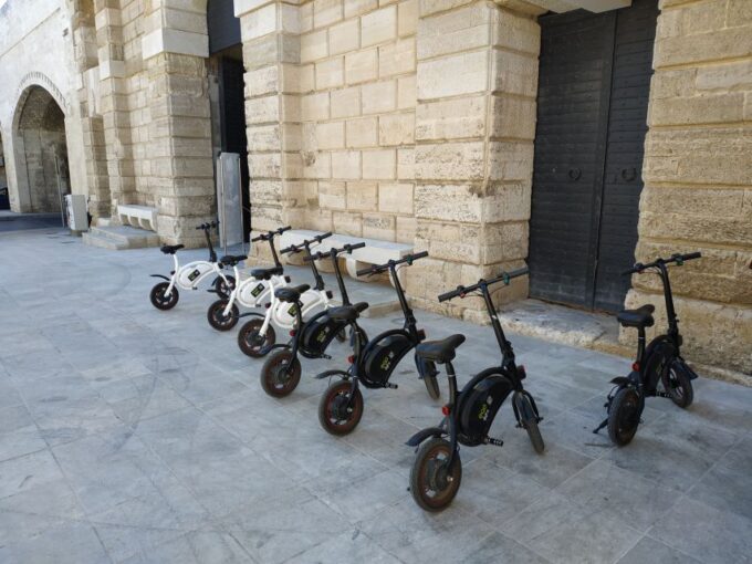 Heraklion: Ecobike Tour With Wine Tasting - Exploring Heraklion by Bike
