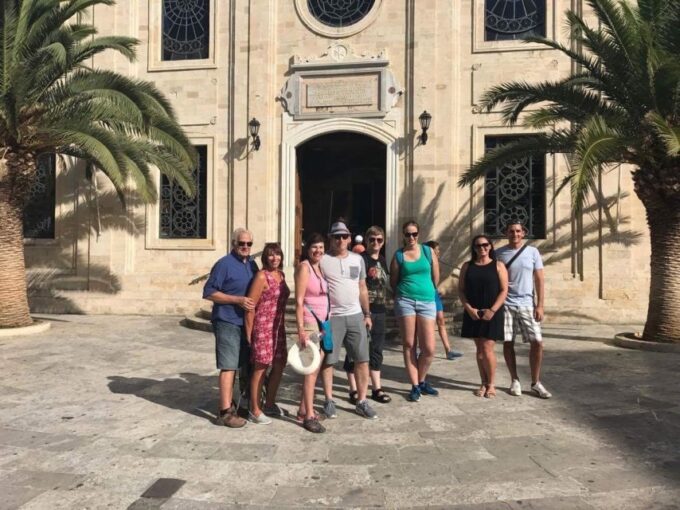Heraklion: Guided Tour of the City and Knossos Palace Ticket - Gratuities and Additional Information