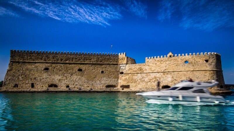 Heraklion: Heraklion Market & CretAquarium *SKIP The Line - Transportation and Accessibility