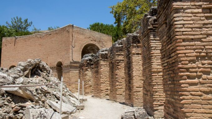 Heraklion: Matala Beach, Hippie Caves, and Gortyn Day Trip - Visiting Gortyna