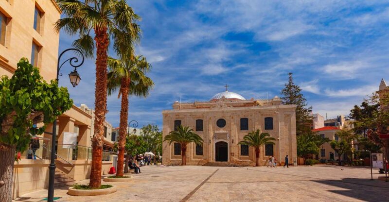 Heraklion: Mobile Self-Guided Audio Sightseeing Tour - Accessibility and Logistics