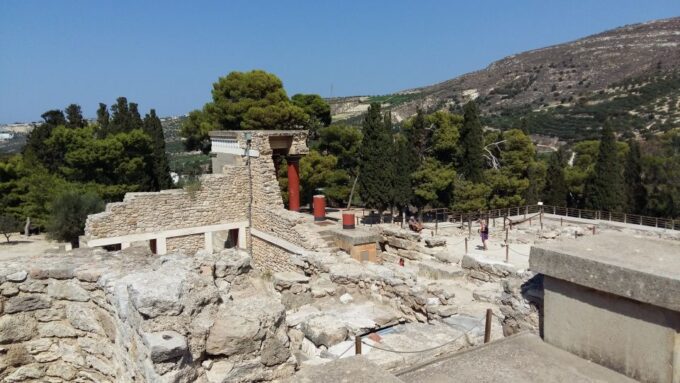 Heraklion, Museum, Knossos Palace, Day Tour - Archaeological Museum Visit